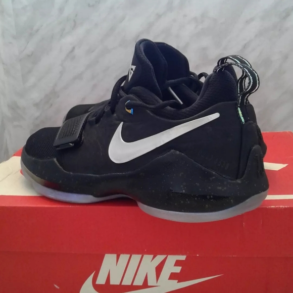 NIKE PG 1 TS PROTOTYPE (GS) BLACK/MULTI 918215-099 Size 5Y womens sz 6.5 - Picture 2 of 8